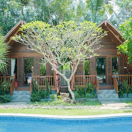 Adi Bungalow Nusa Penida Redpartner Ped Eksteriør bilde